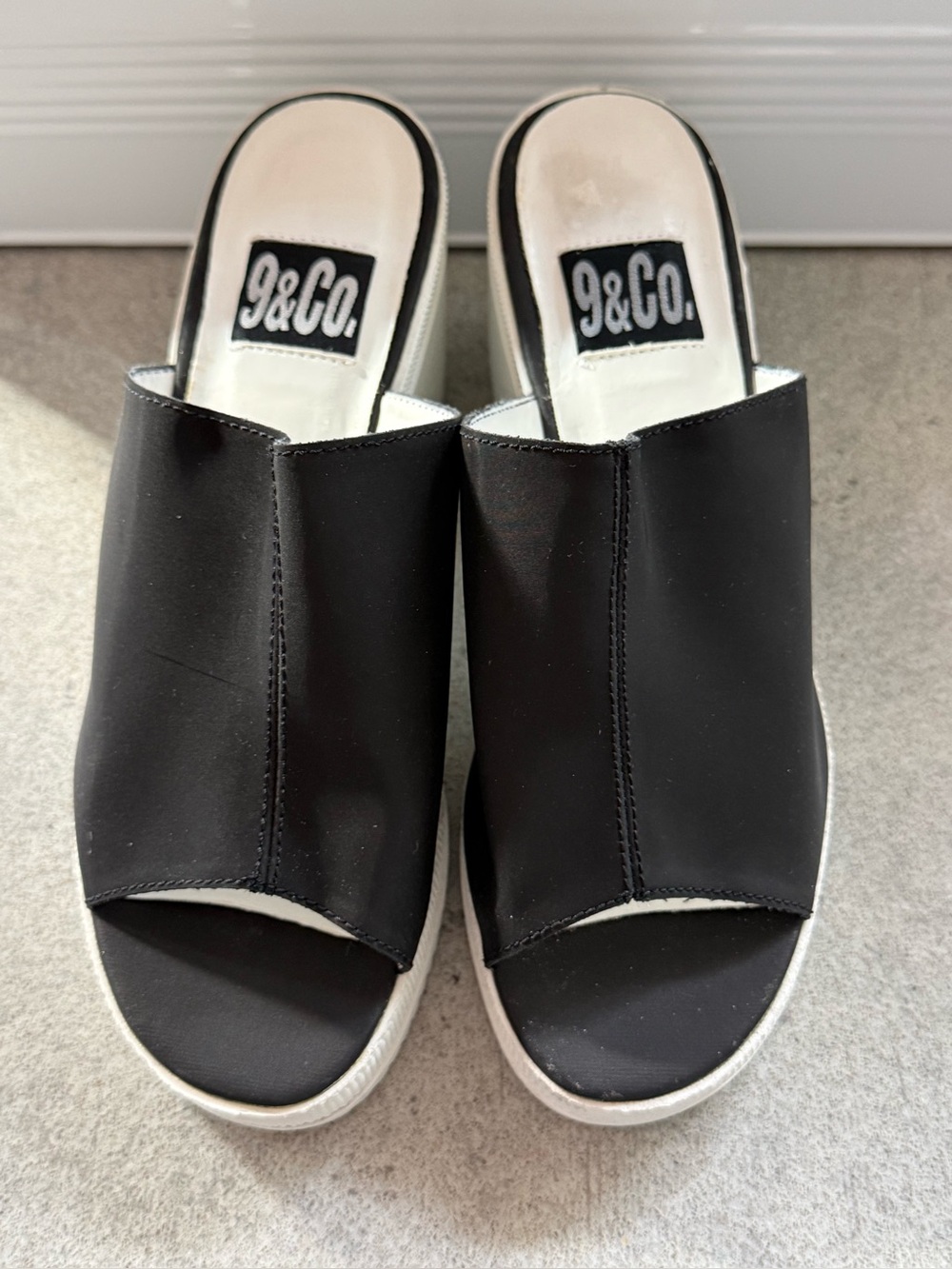 9&Co Black White Chunky Platform Mule Sandals Size 6 Y2K